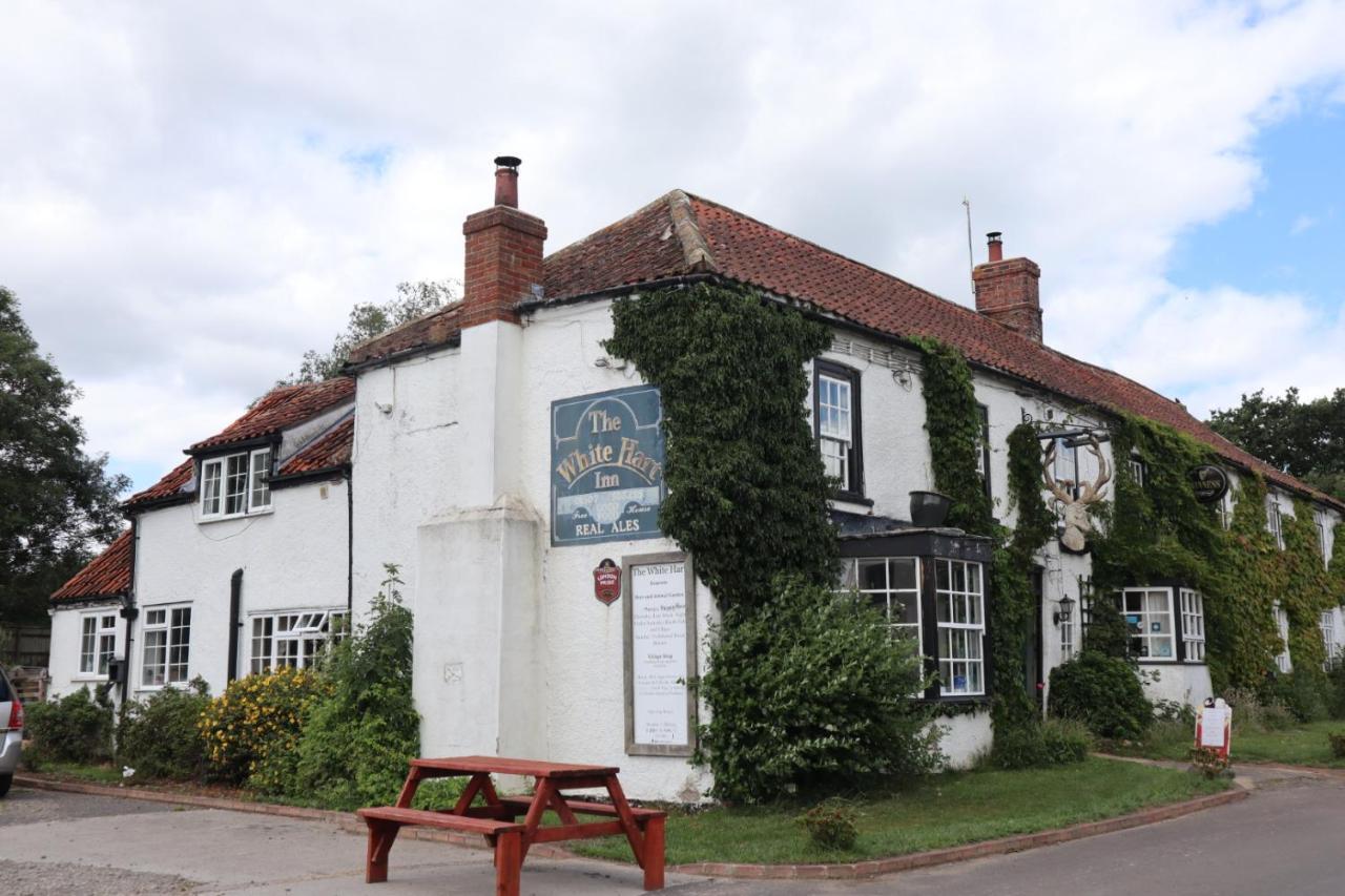 The White Hart Inn Tetford Ngoại thất bức ảnh