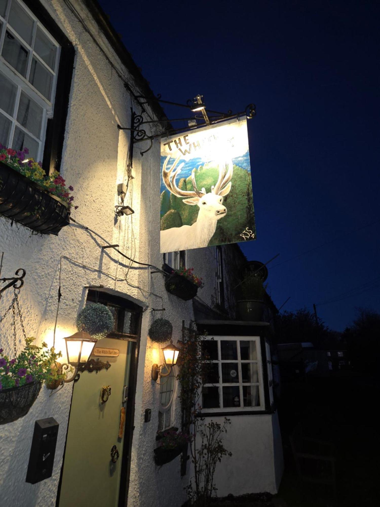 The White Hart Inn Tetford Ngoại thất bức ảnh
